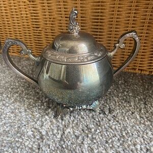 Vintage Oneida Ornate Silver Plated Sugar Bowl 🫖